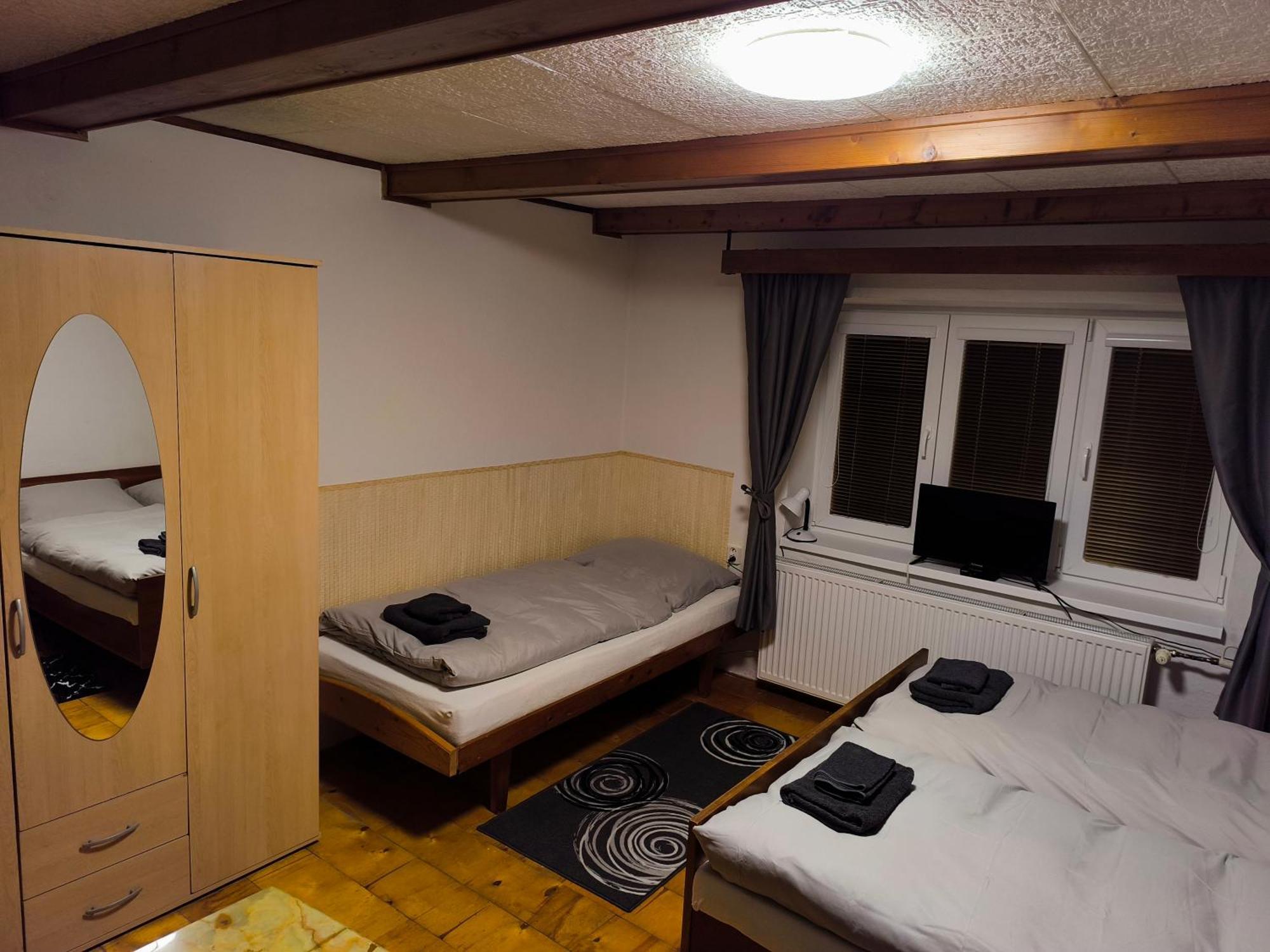 Podhorsky Apartman Materidouska เดสนา ภายนอก รูปภาพ